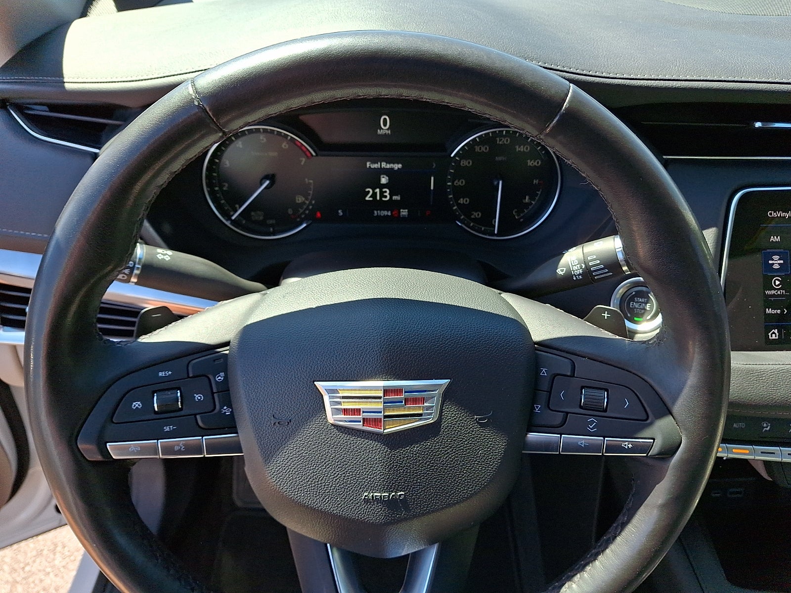 2023 Cadillac XT4 Luxury