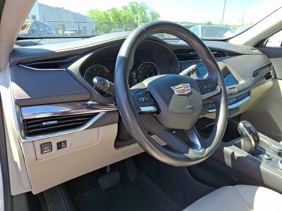 2023 Cadillac XT4 Luxury