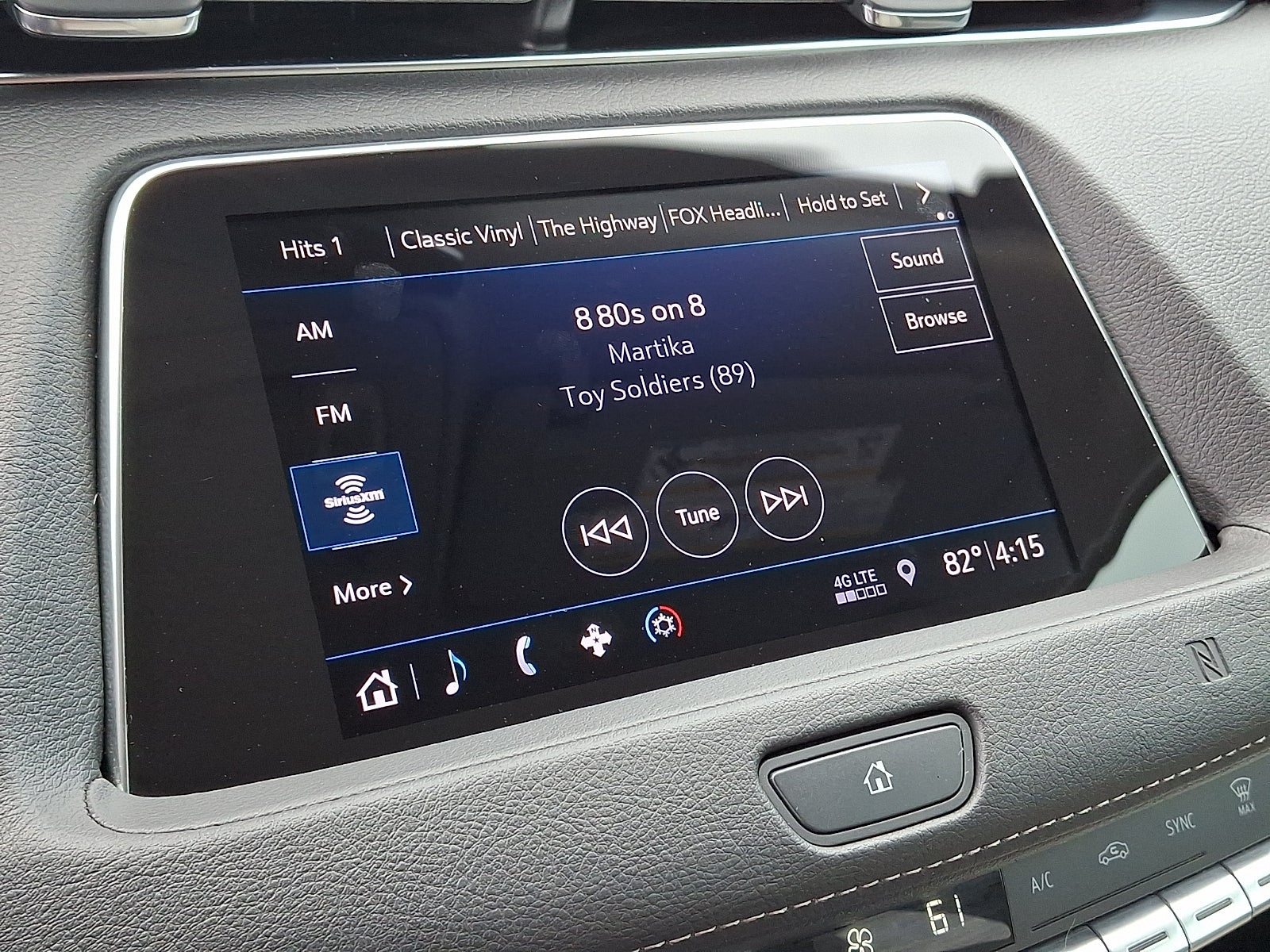 2019 Cadillac XT4 FWD Premium Luxury