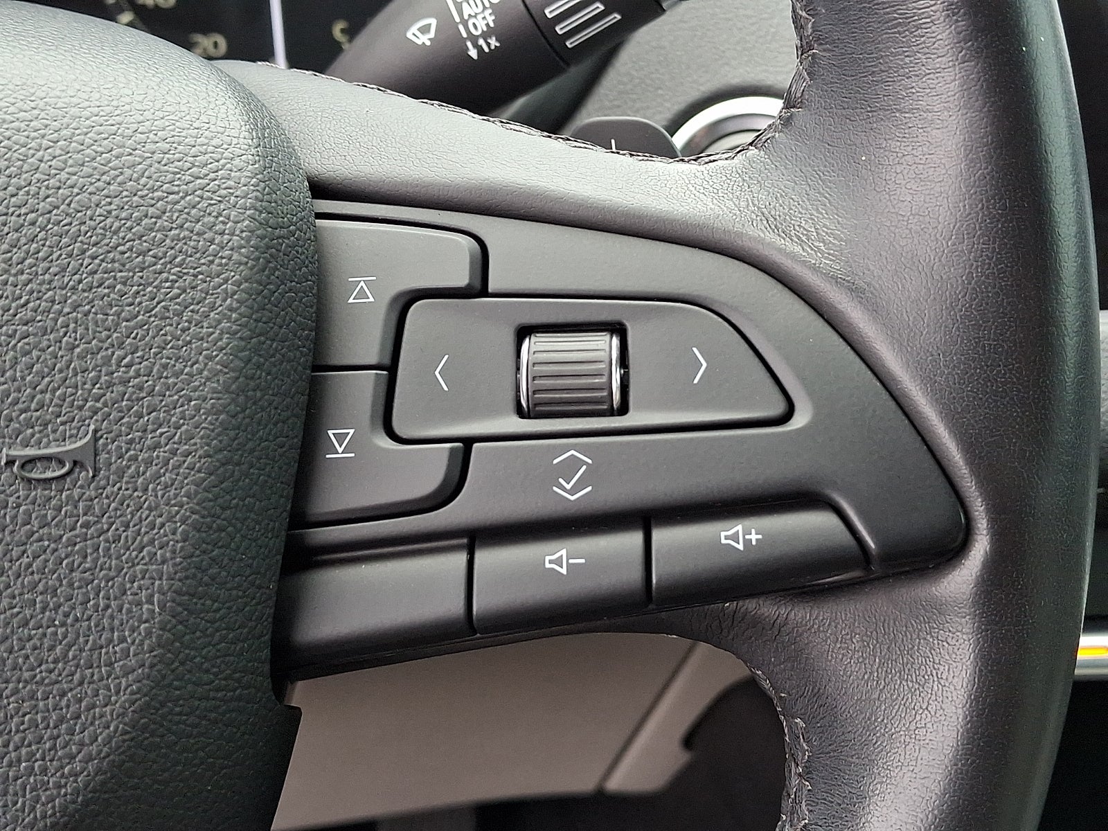 2019 Cadillac XT4 FWD Premium Luxury