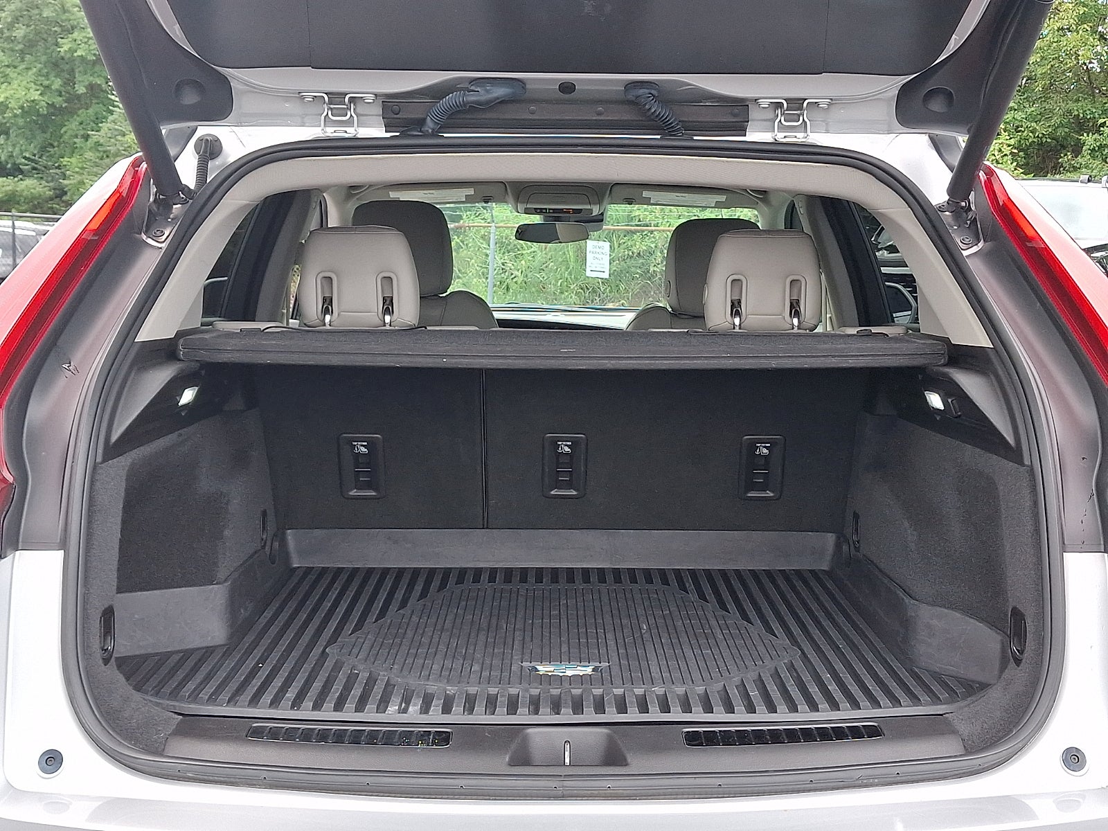 2019 Cadillac XT4 FWD Premium Luxury