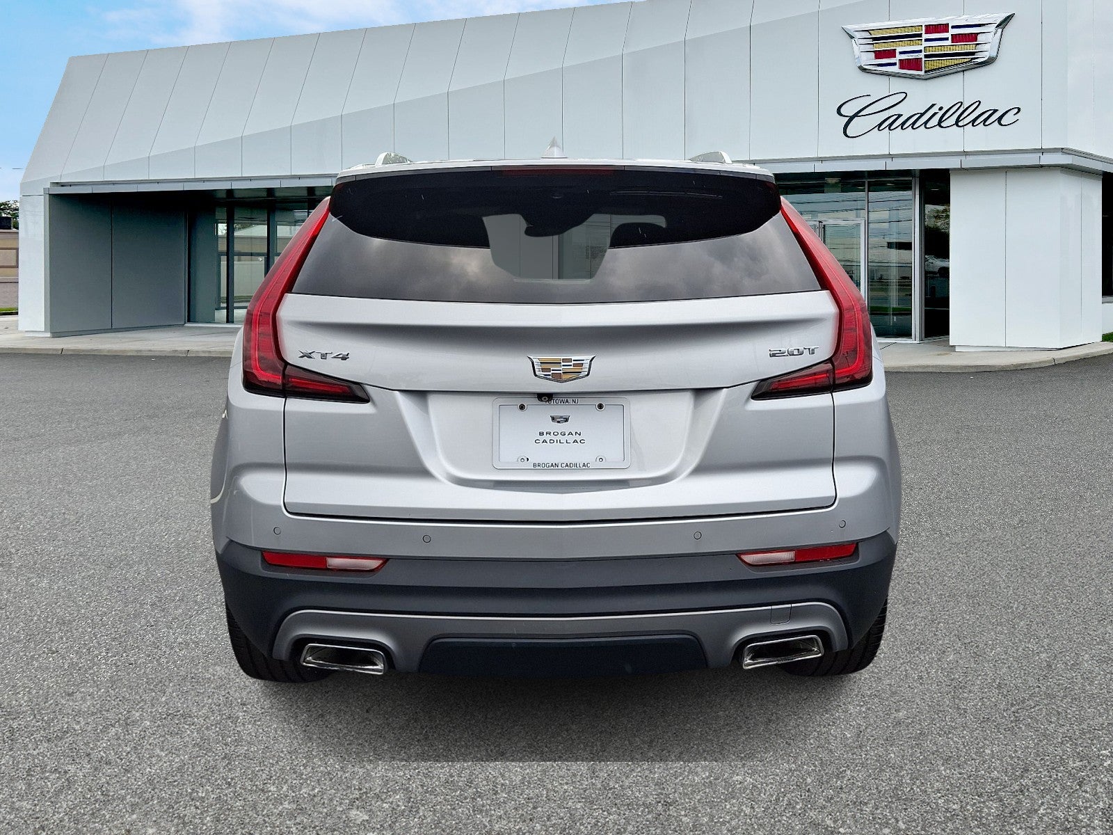2019 Cadillac XT4 FWD Premium Luxury