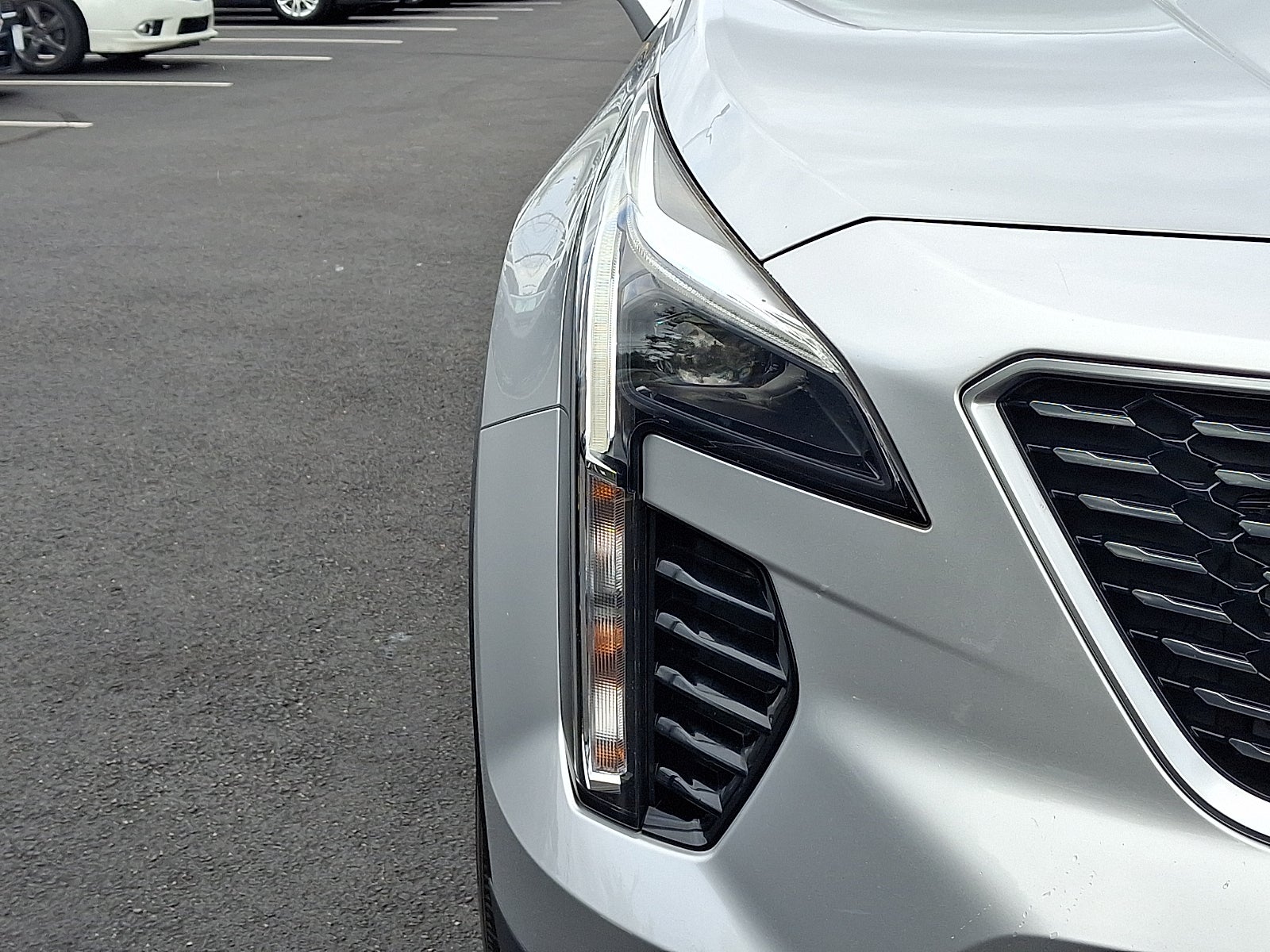 2019 Cadillac XT4 FWD Premium Luxury