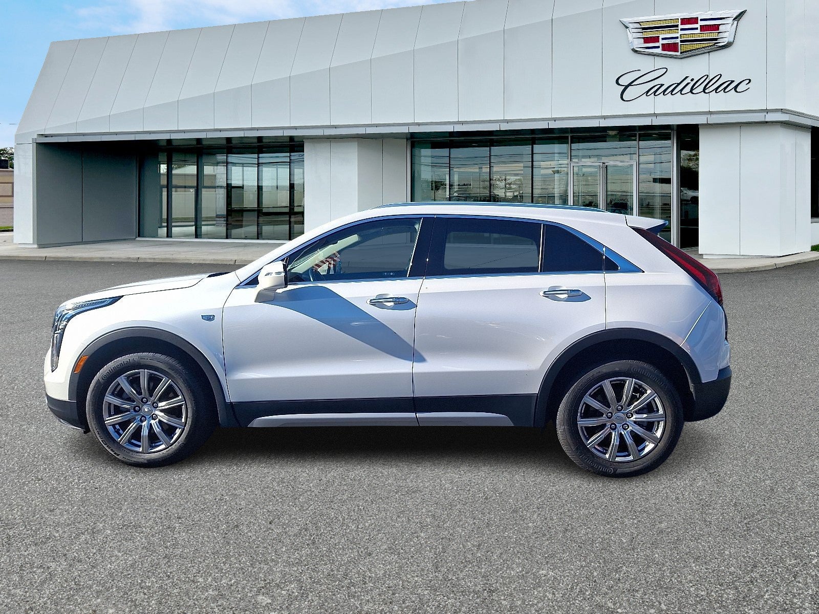 2021 Cadillac XT4 Premium Luxury