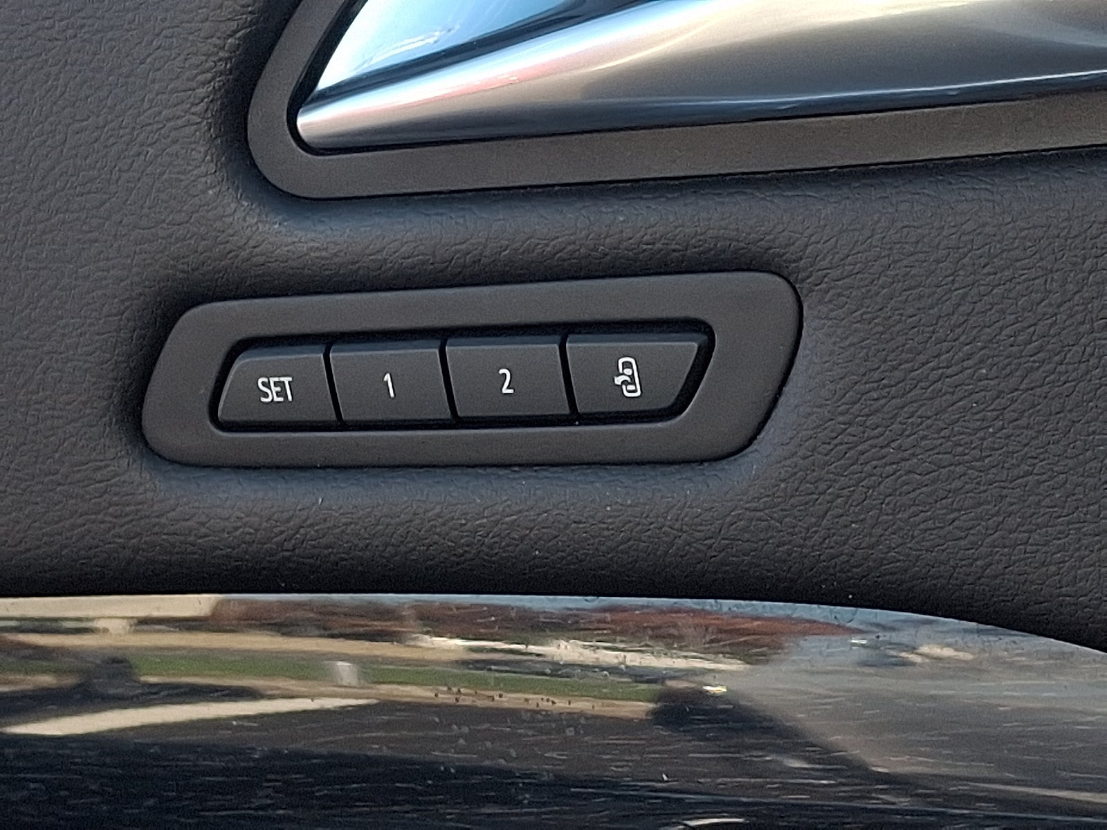 2021 Cadillac XT4 Premium Luxury