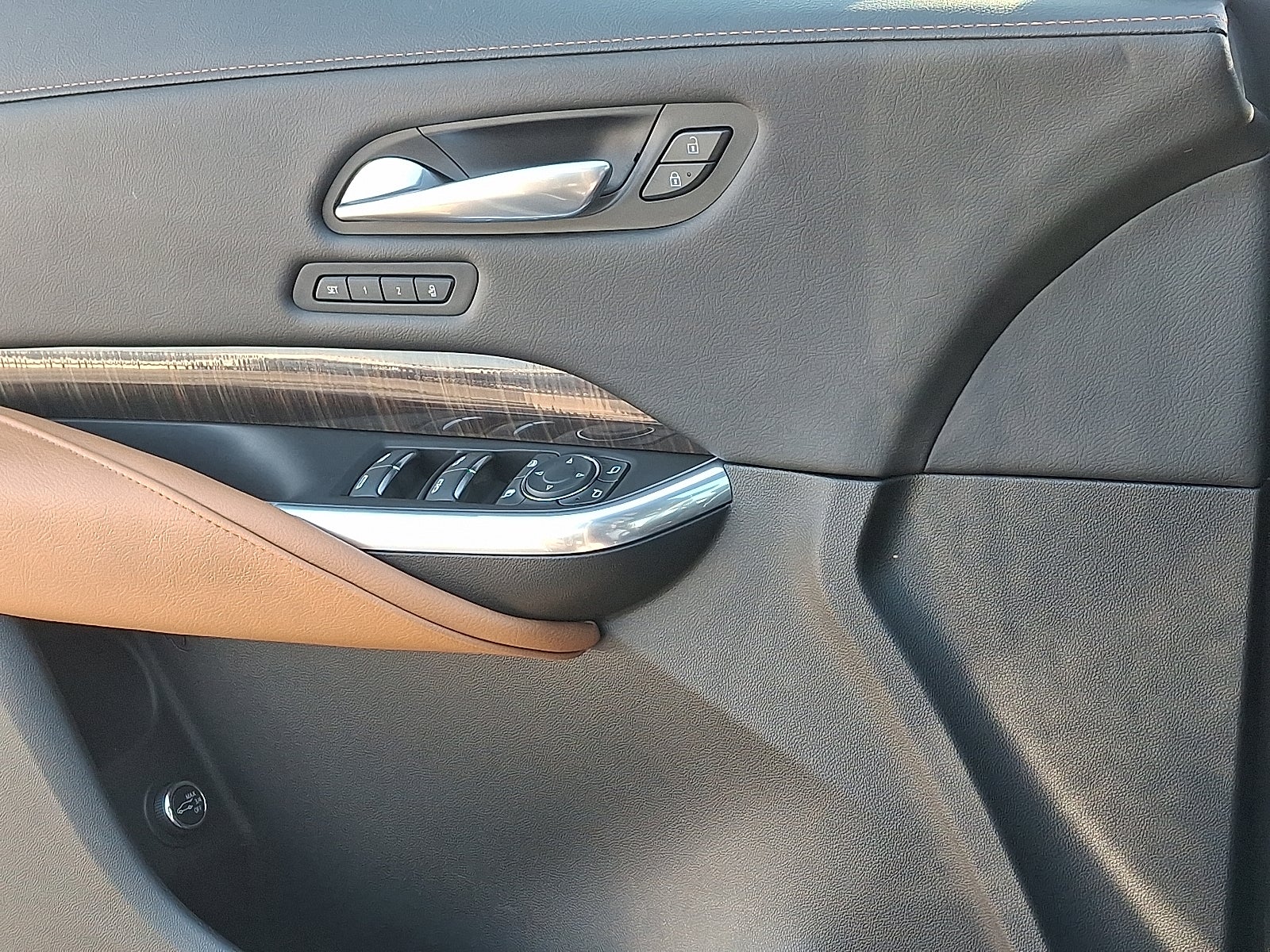 2022 Cadillac XT4 Premium Luxury