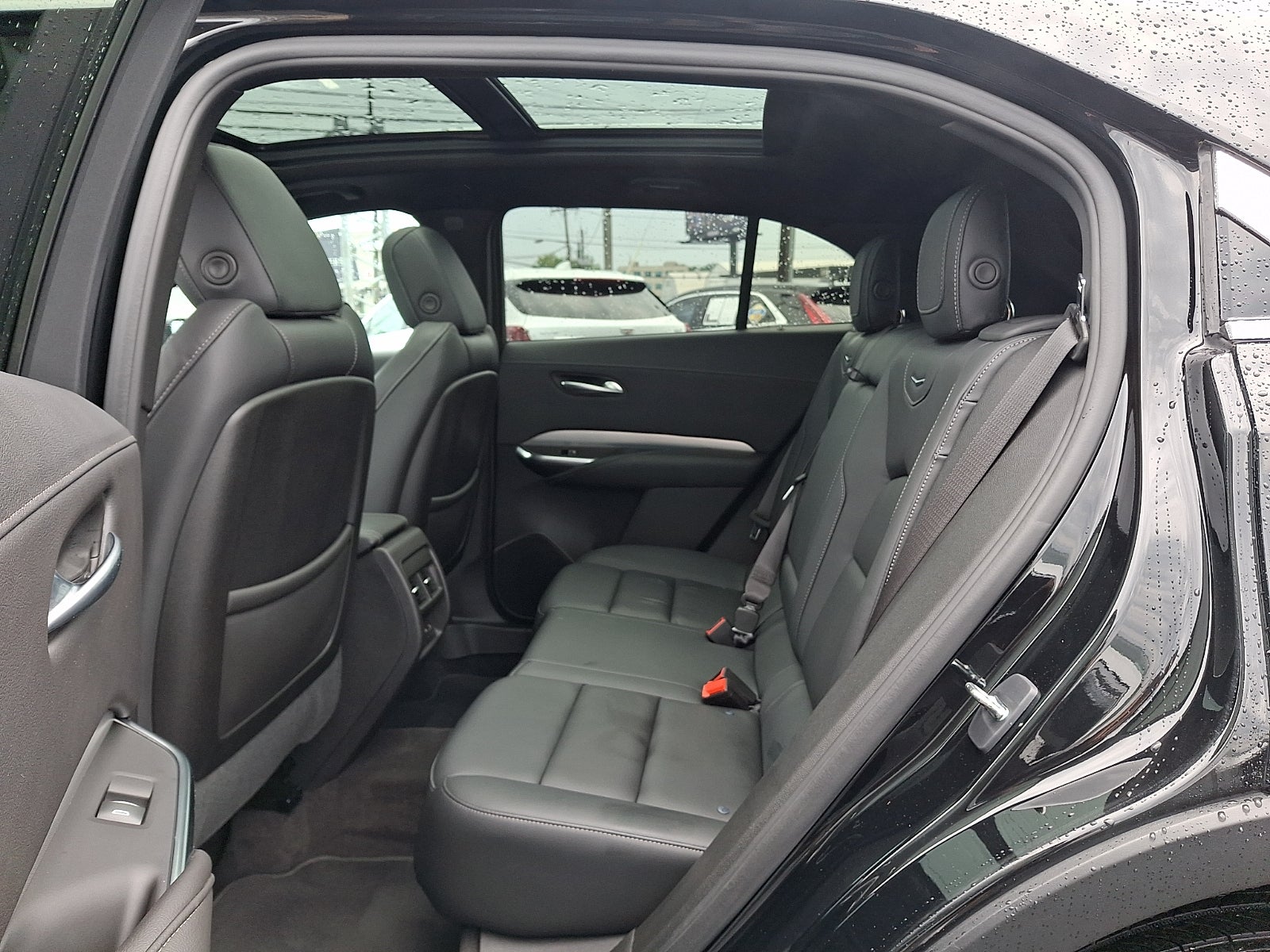 2023 Cadillac XT4 AWD Premium Luxury