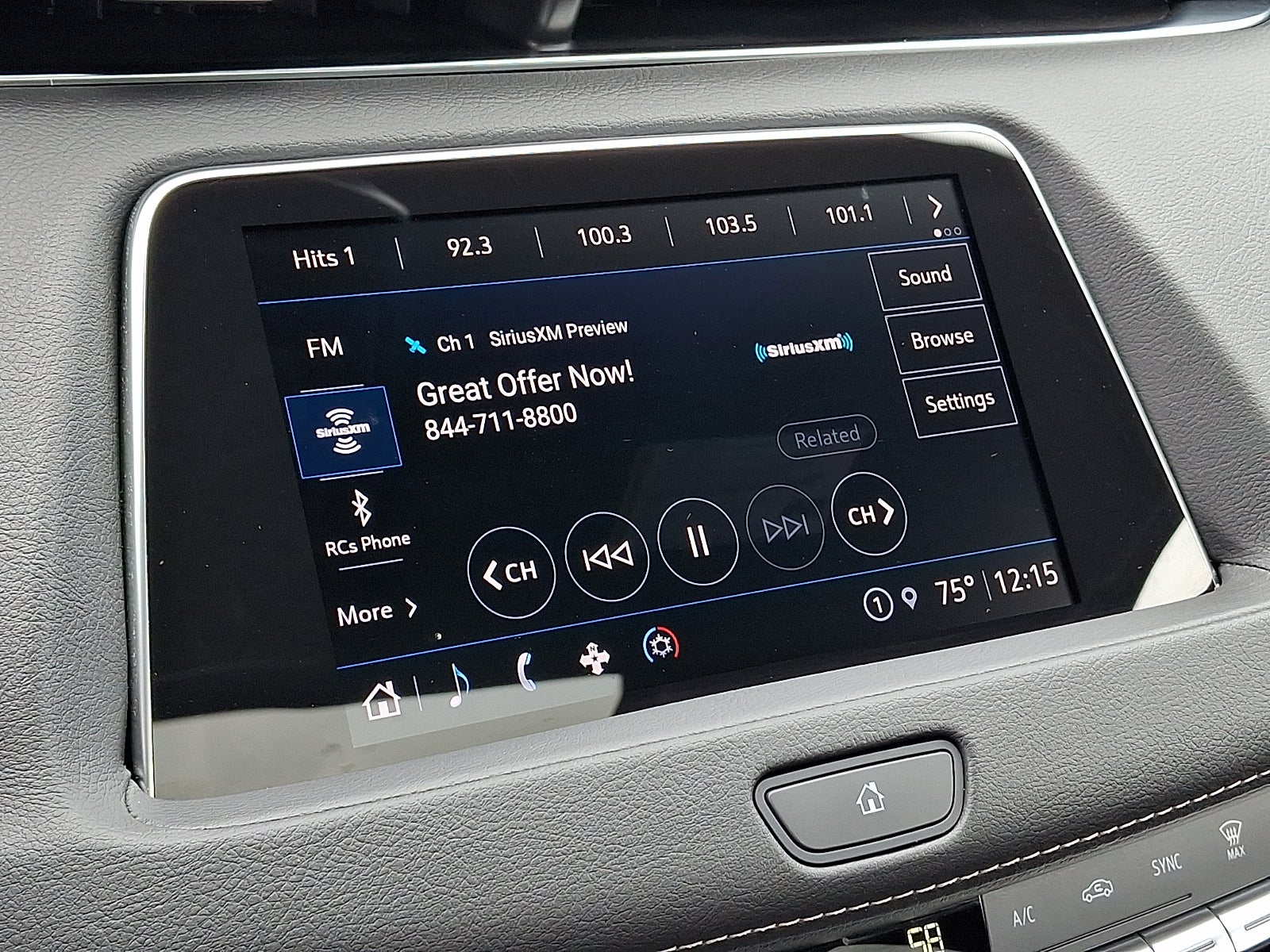 2023 Cadillac XT4 AWD Premium Luxury