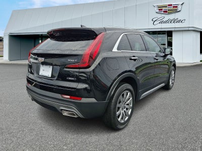 2023 Cadillac XT4 AWD Premium Luxury