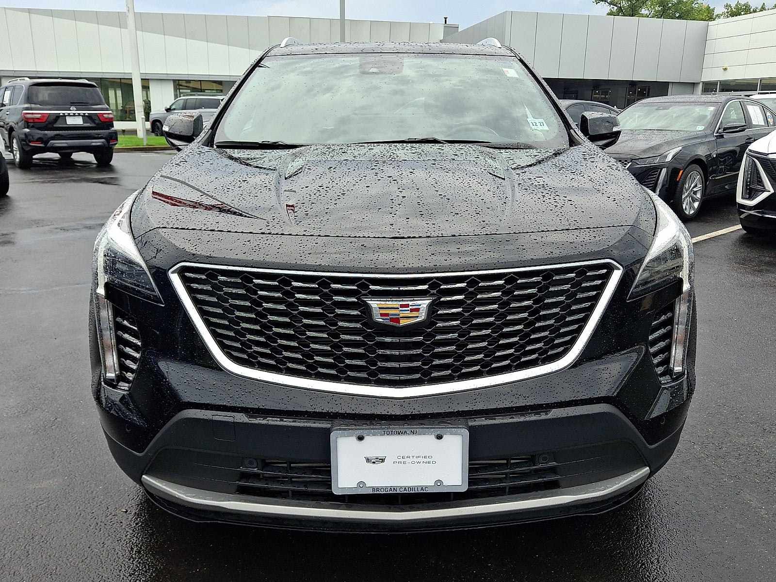 2023 Cadillac XT4 AWD Premium Luxury