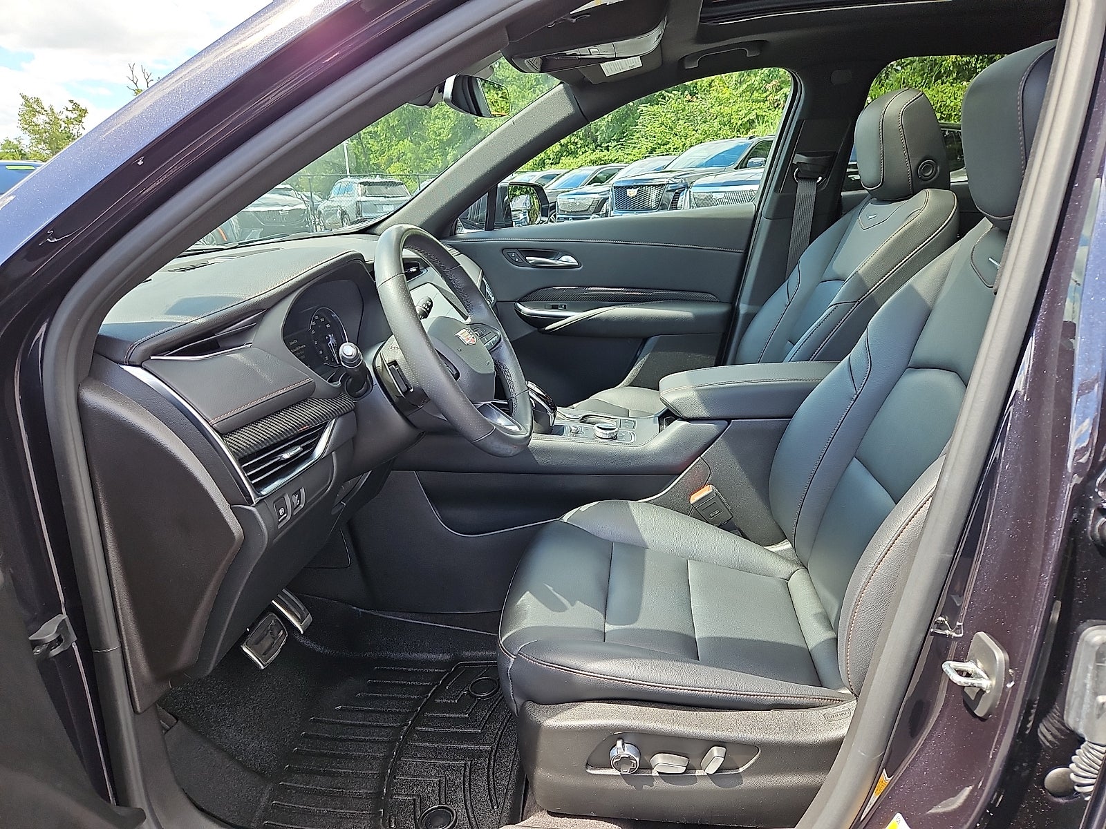 2023 Cadillac XT4 AWD Sport