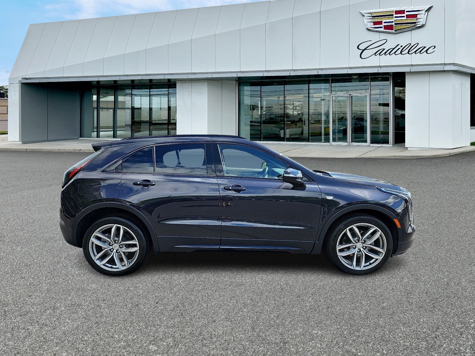 2023 Cadillac XT4 AWD Sport