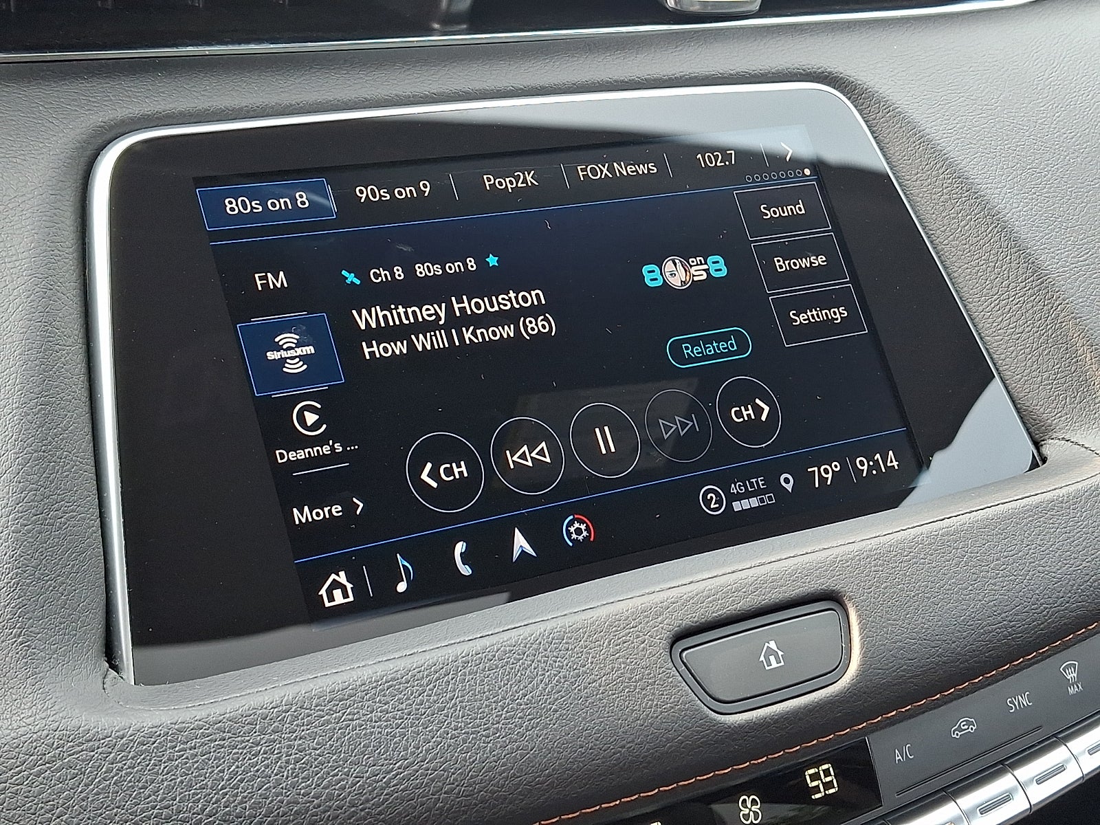 2023 Cadillac XT4 AWD Sport