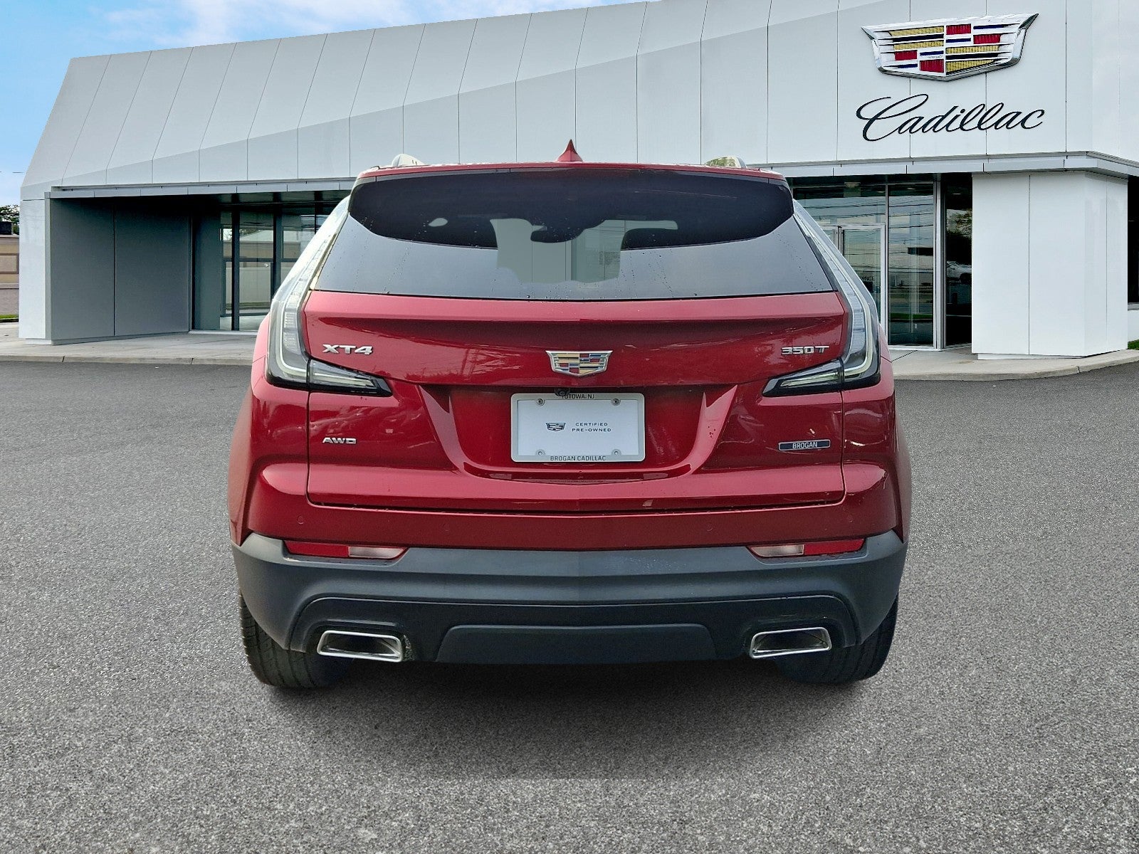 2023 Cadillac XT4 AWD Sport