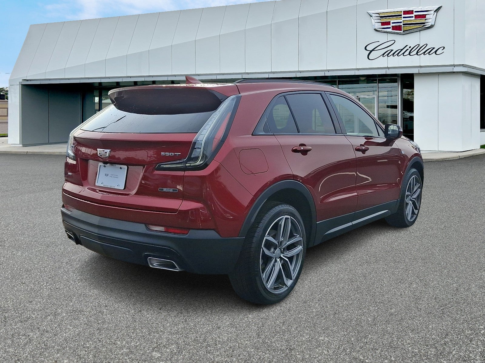 2023 Cadillac XT4 AWD Sport