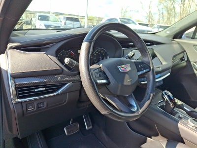 2023 Cadillac XT4 Sport