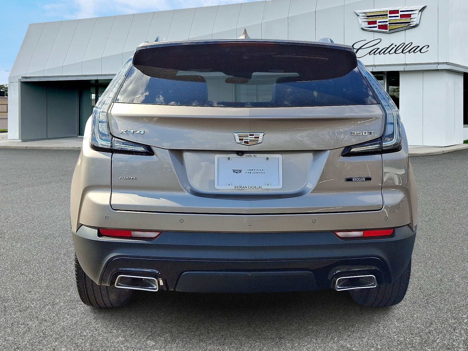 2023 Cadillac XT4 Sport