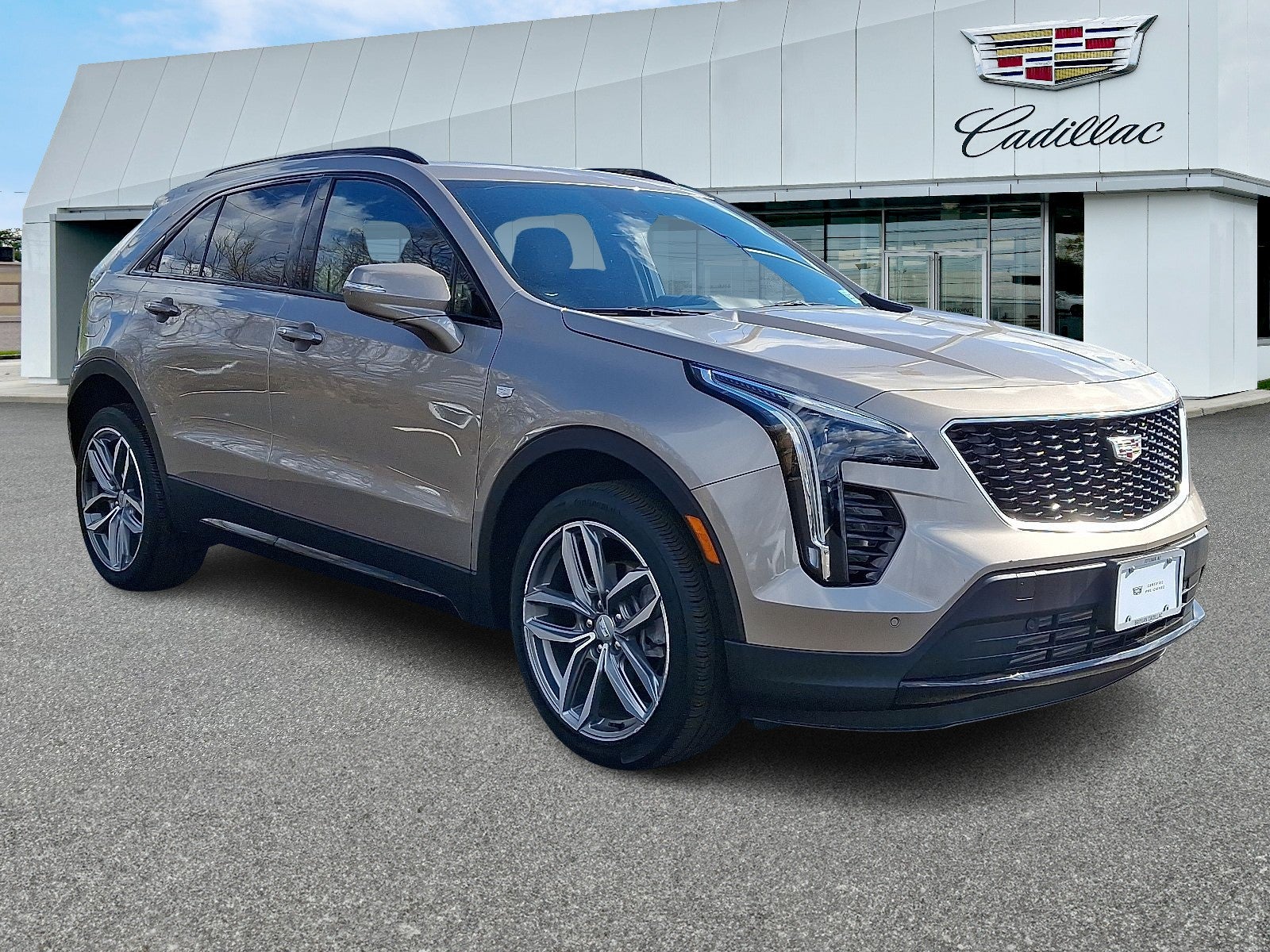 2023 Cadillac XT4 Sport
