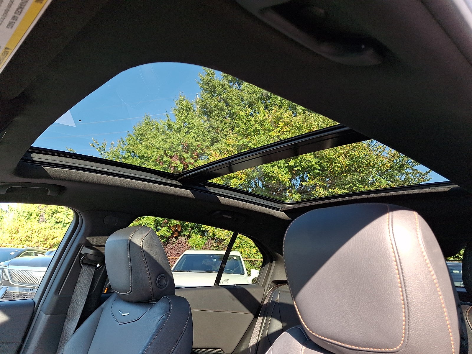 2023 Cadillac XT4 AWD Sport