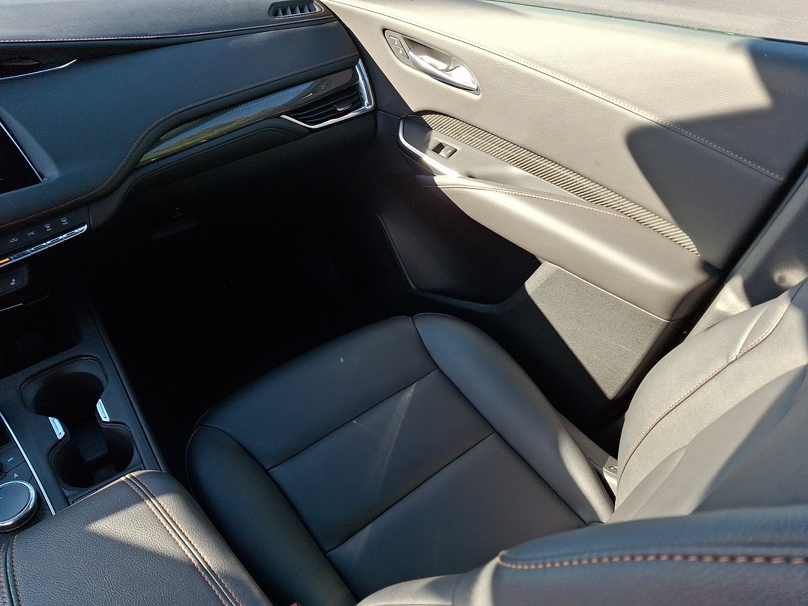 2023 Cadillac XT4 AWD Sport