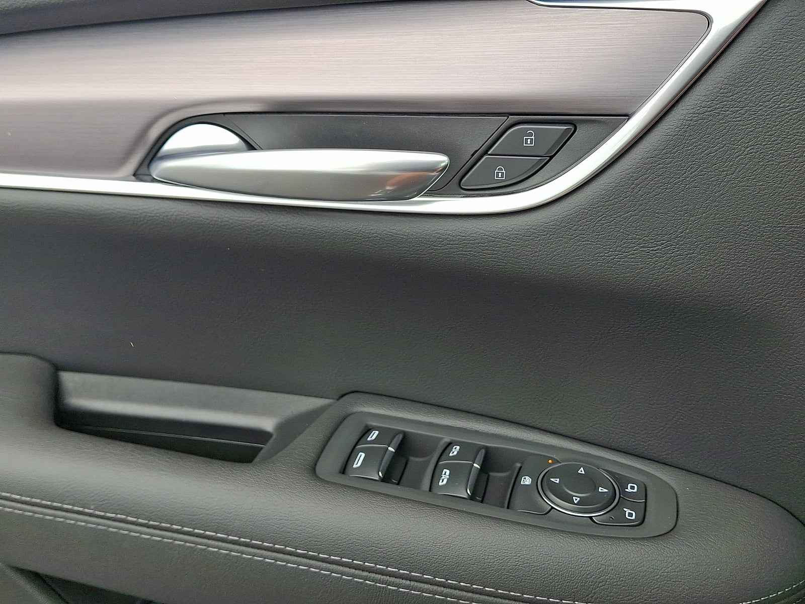 2023 Cadillac XT5 Luxury
