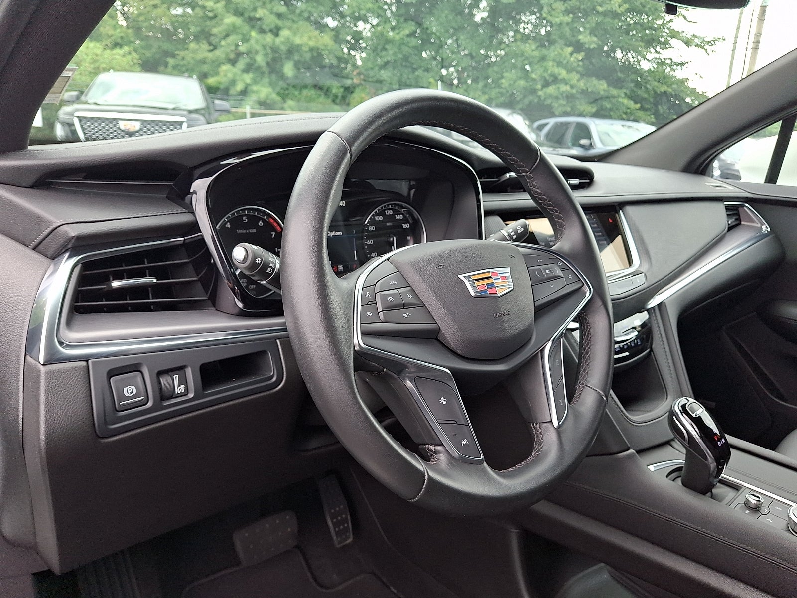 2023 Cadillac XT5 Luxury