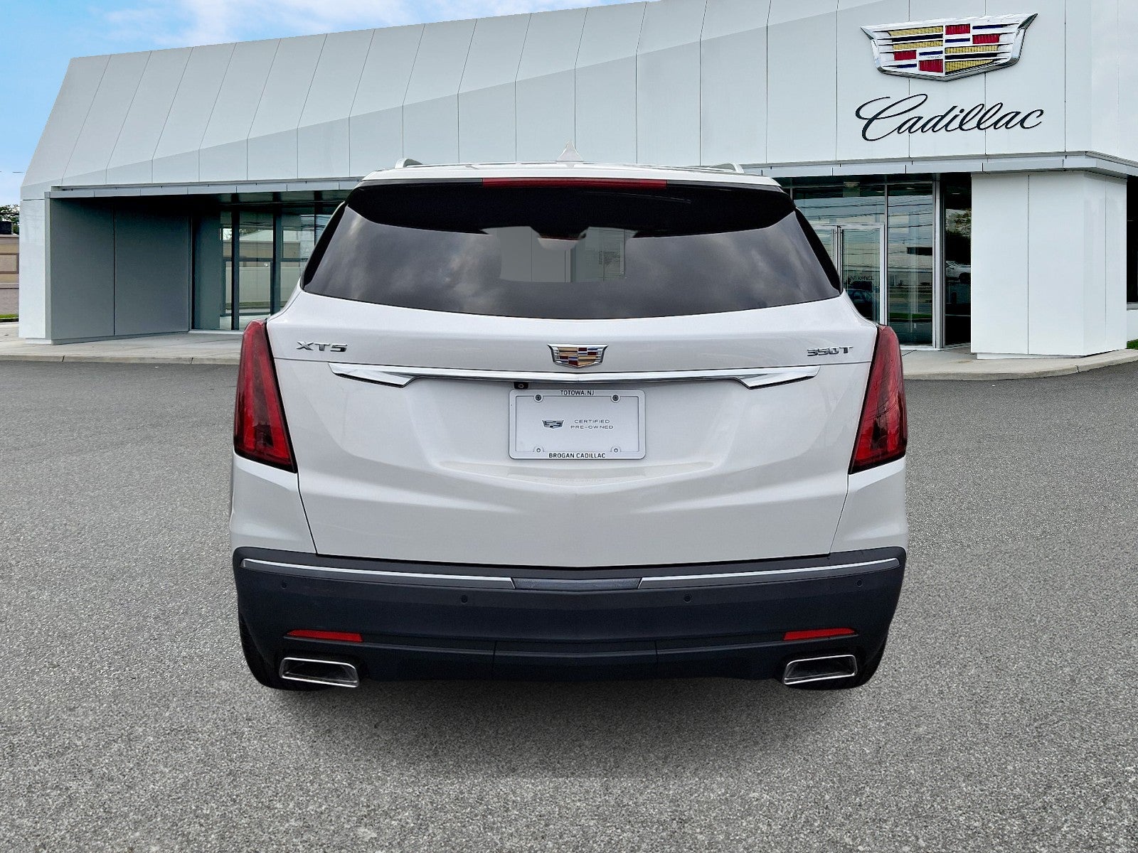 2023 Cadillac XT5 Luxury