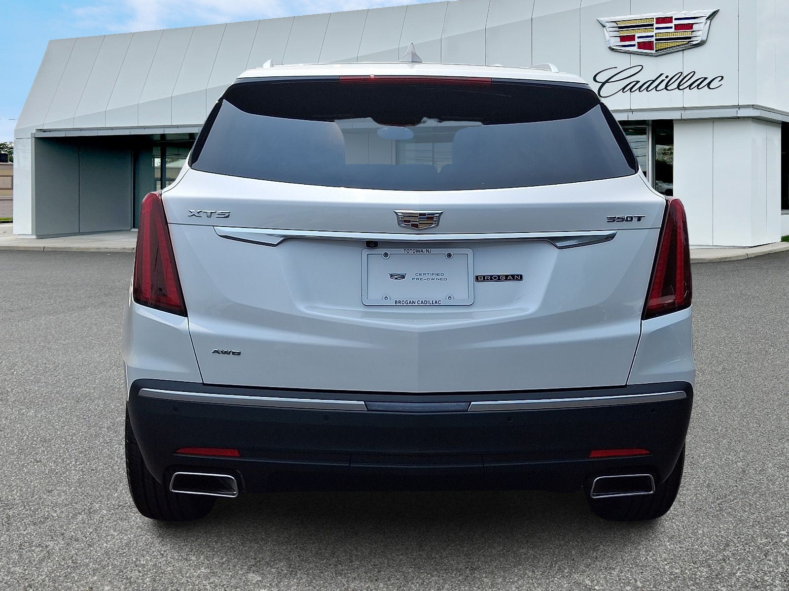 2023 Cadillac XT5 Luxury