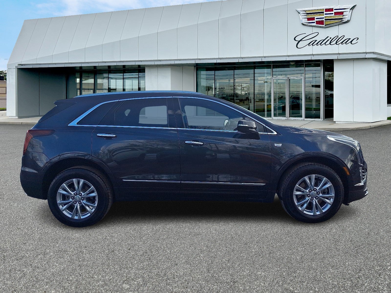 2022 Cadillac XT5 Luxury