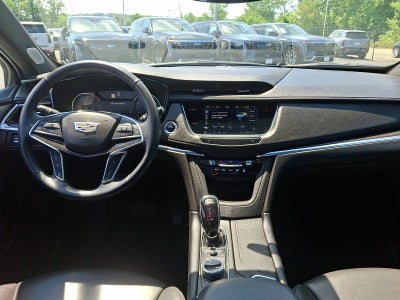 2022 Cadillac XT5 Premium Luxury