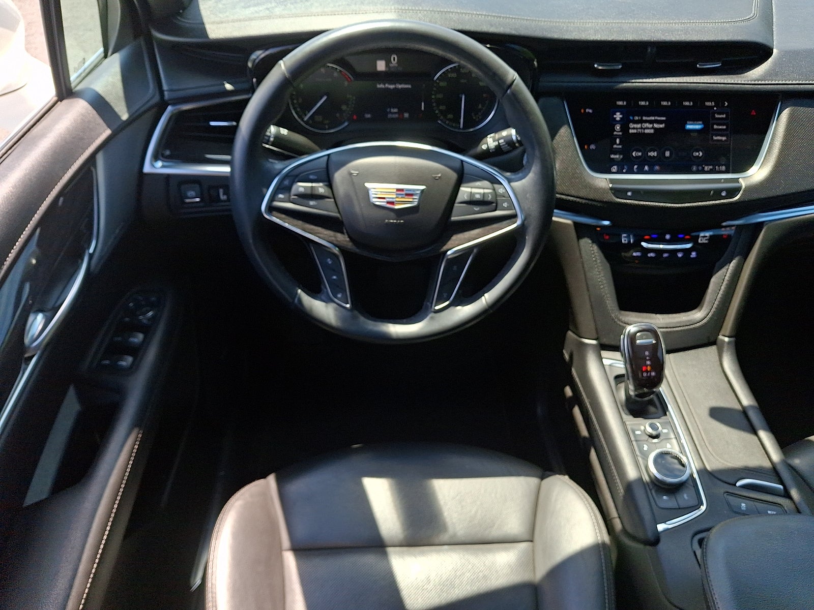 2022 Cadillac XT5 Premium Luxury