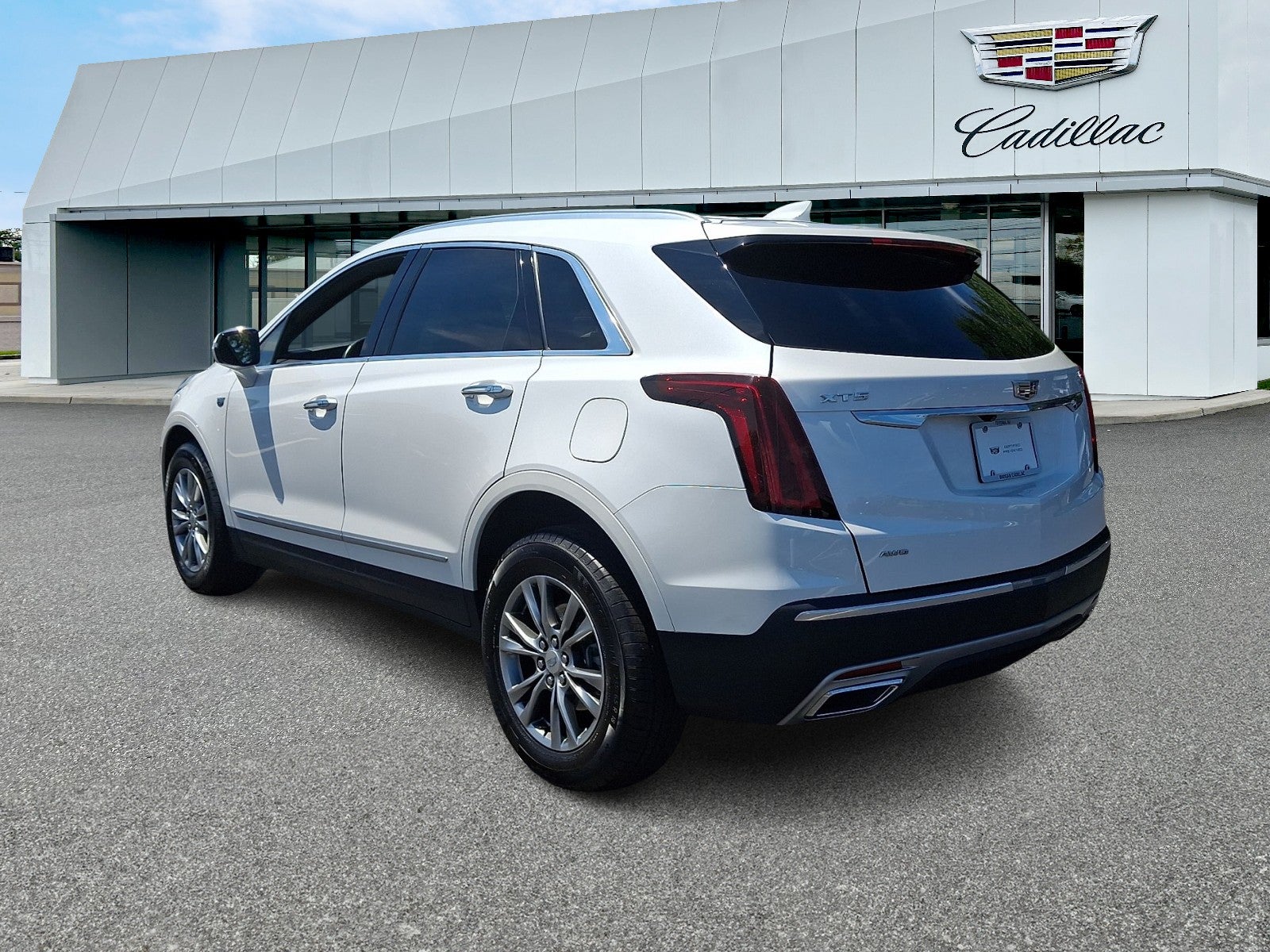 2022 Cadillac XT5 Premium Luxury