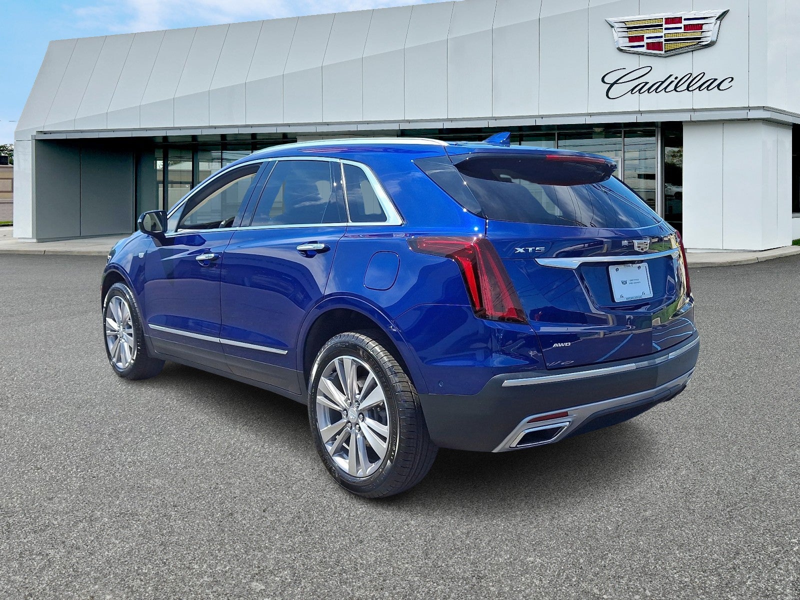2023 Cadillac XT5 Premium Luxury
