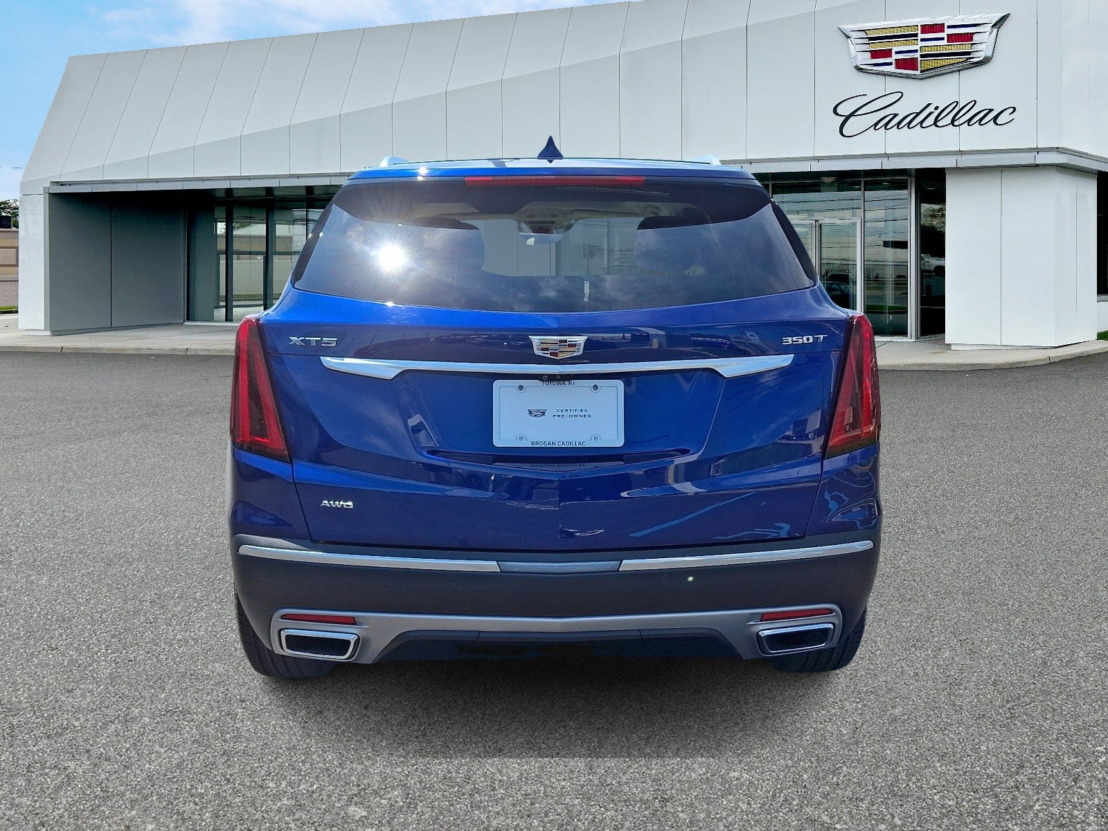 2023 Cadillac XT5 Premium Luxury