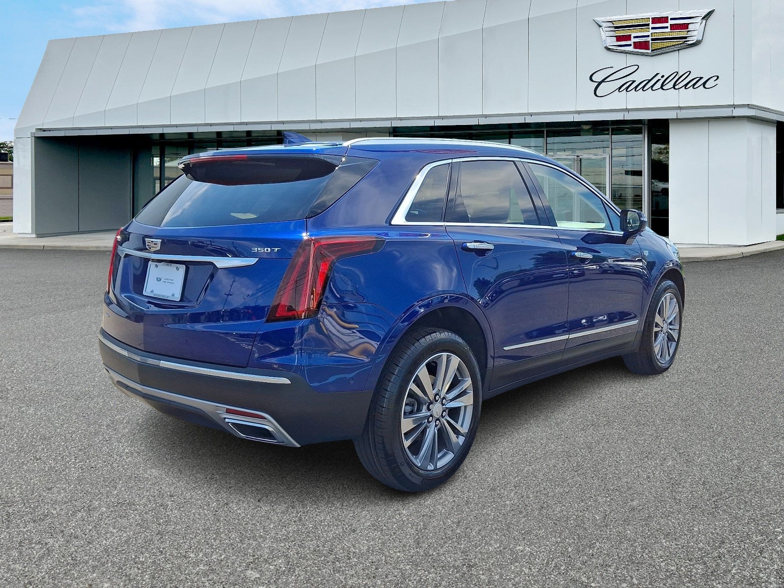 2023 Cadillac XT5 Premium Luxury