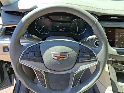 2023 Cadillac XT5 Premium Luxury