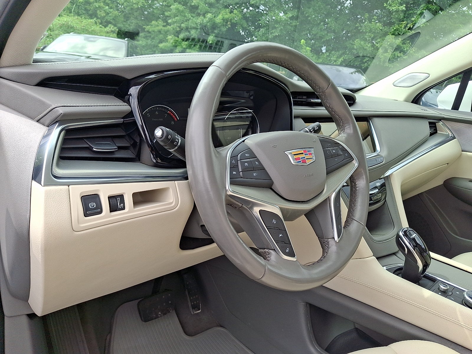 2023 Cadillac XT5 AWD Premium Luxury