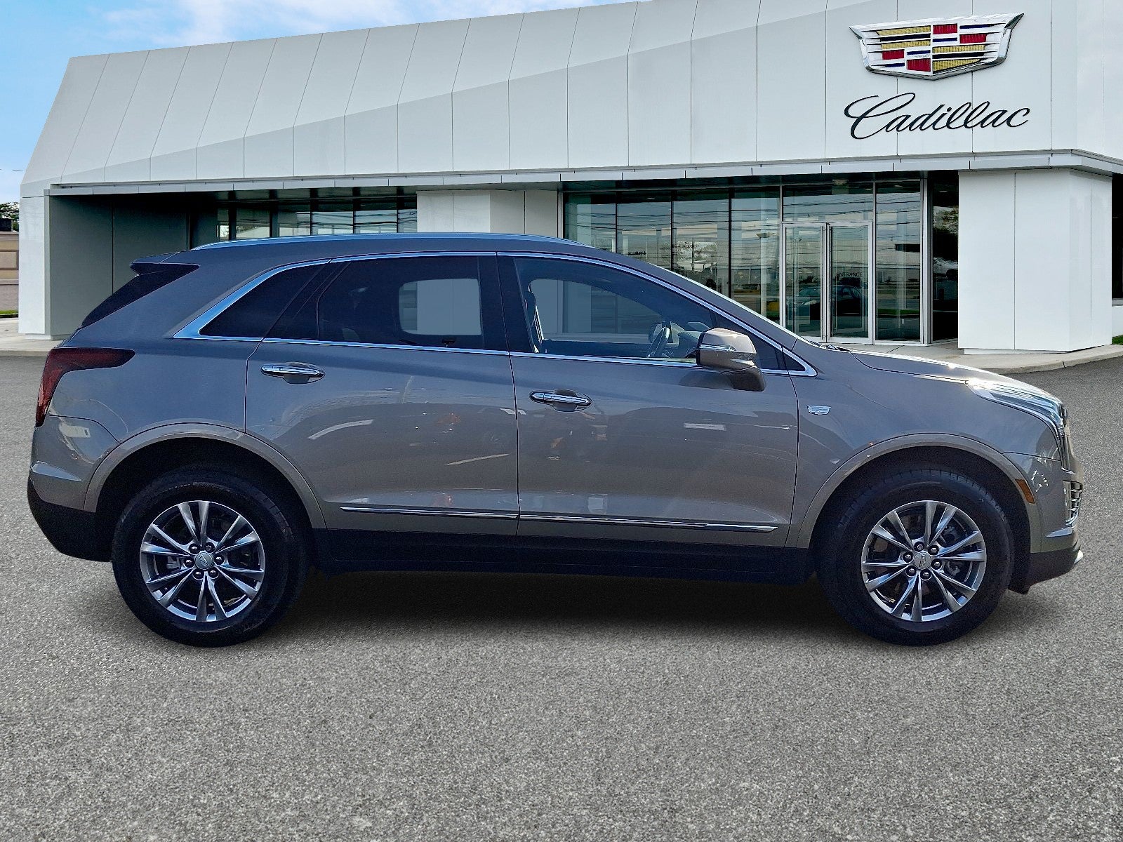 2023 Cadillac XT5 Premium Luxury