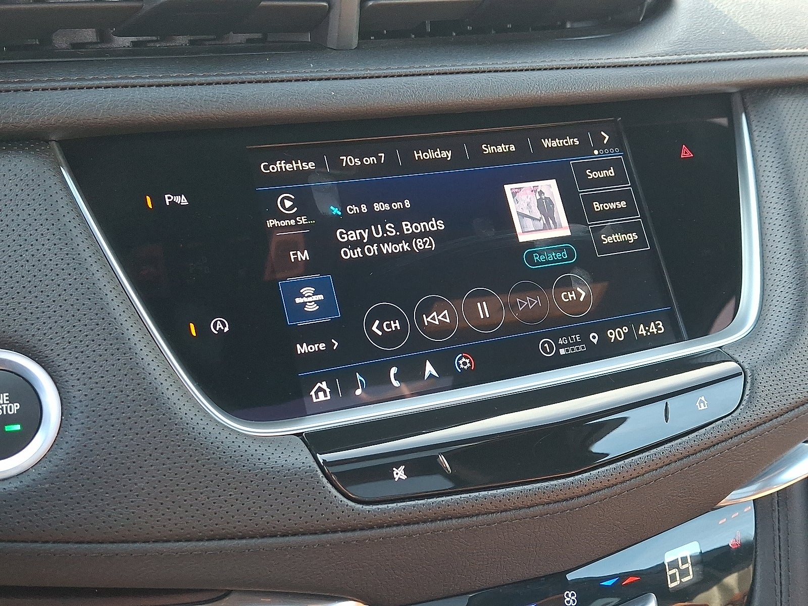 2022 Cadillac XT5 Premium Luxury