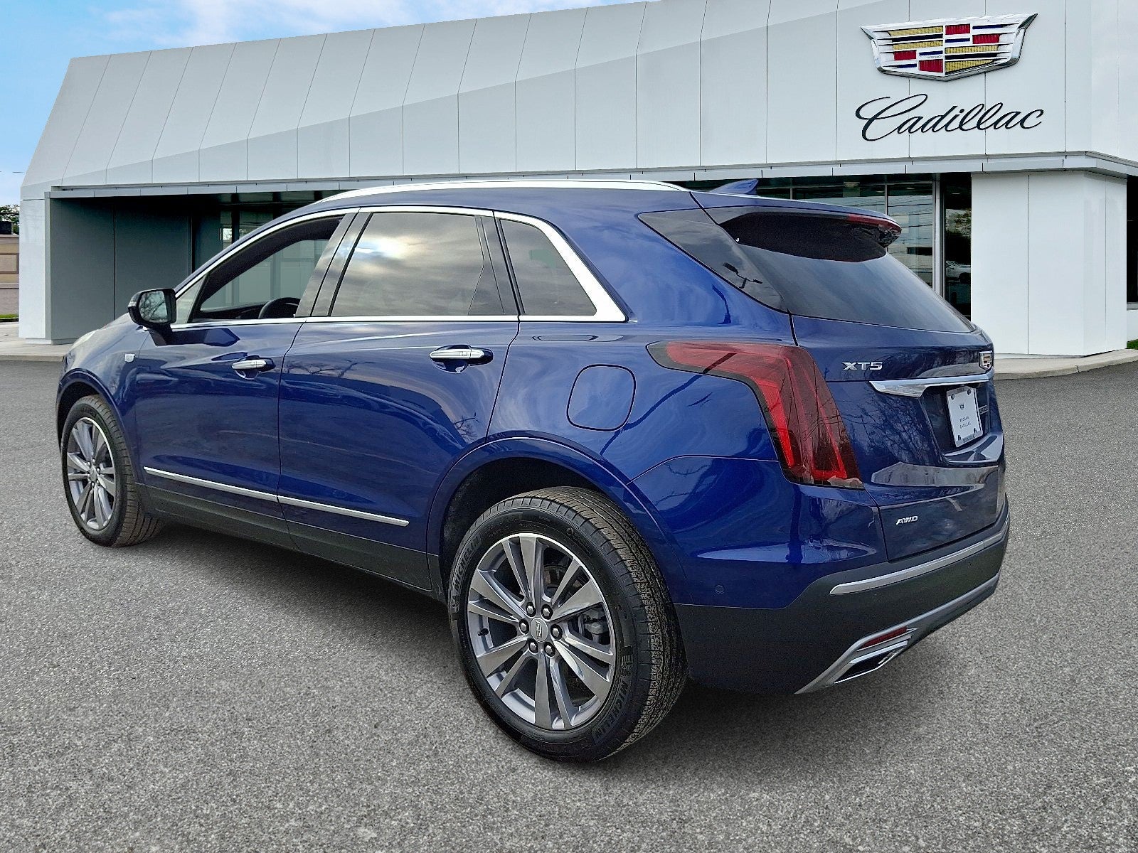2023 Cadillac XT5 Premium Luxury