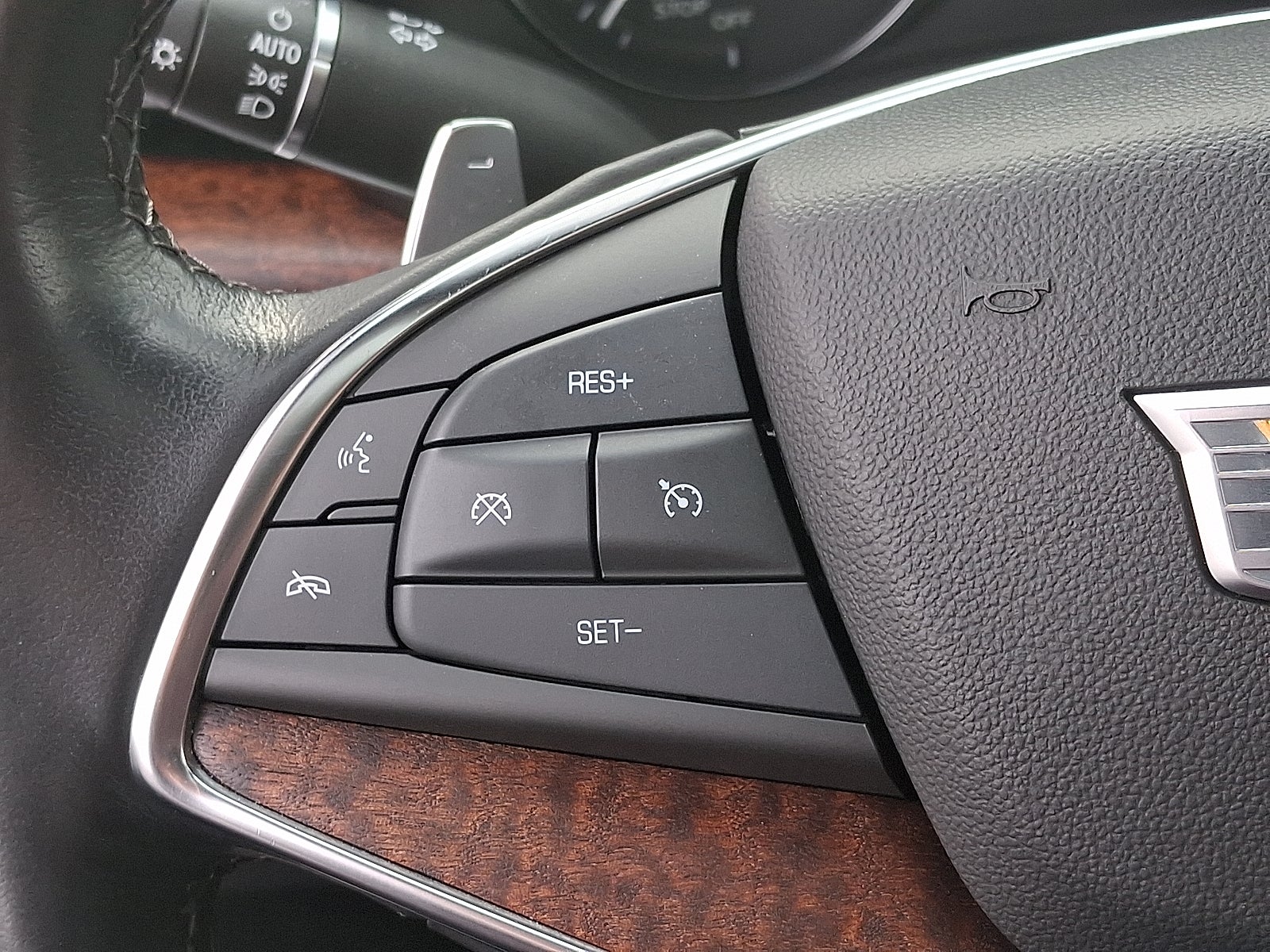 2023 Cadillac XT5 Sport