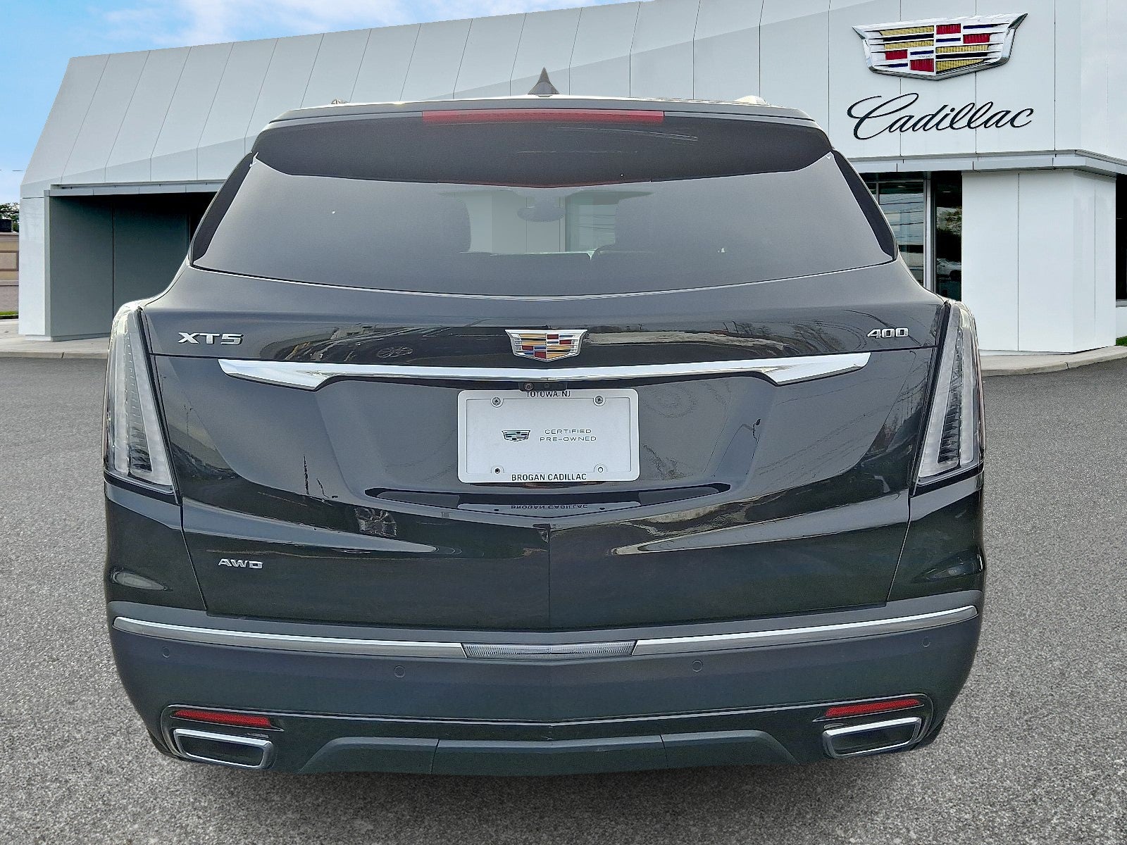 2023 Cadillac XT5 Sport