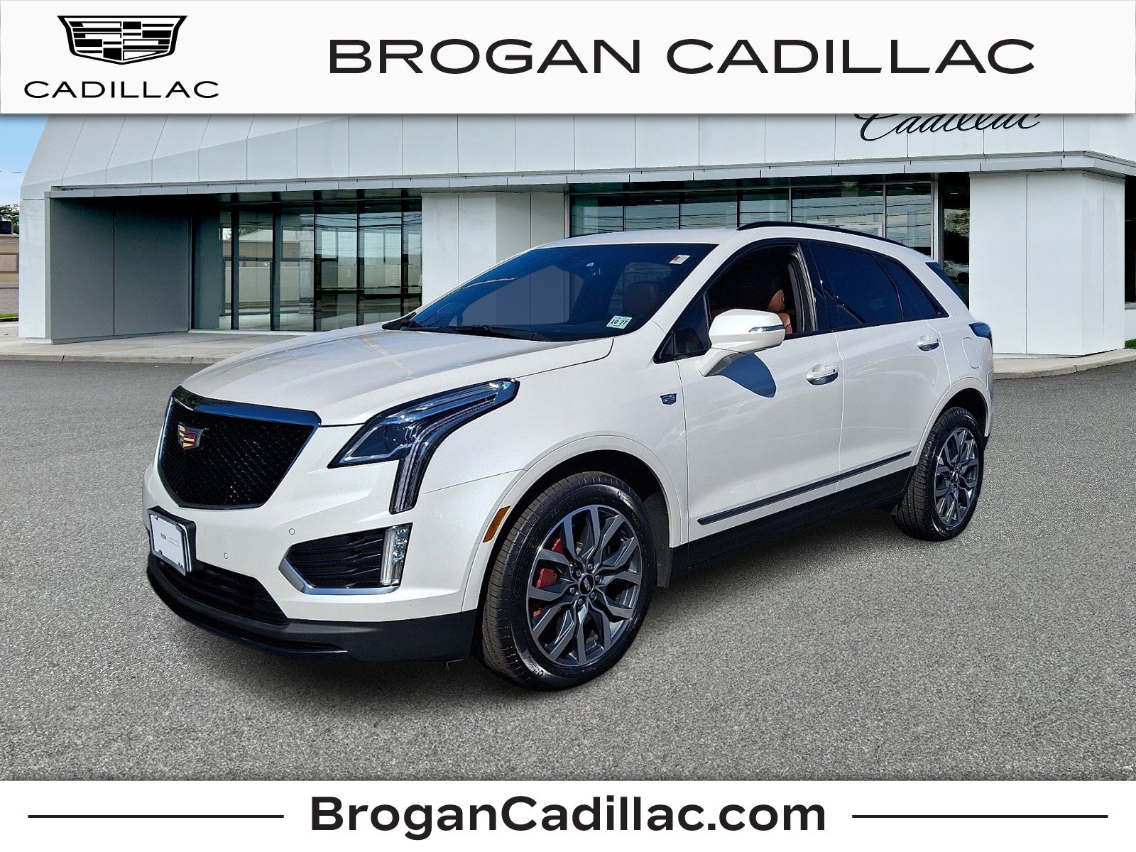2023 Cadillac XT5 AWD Sport