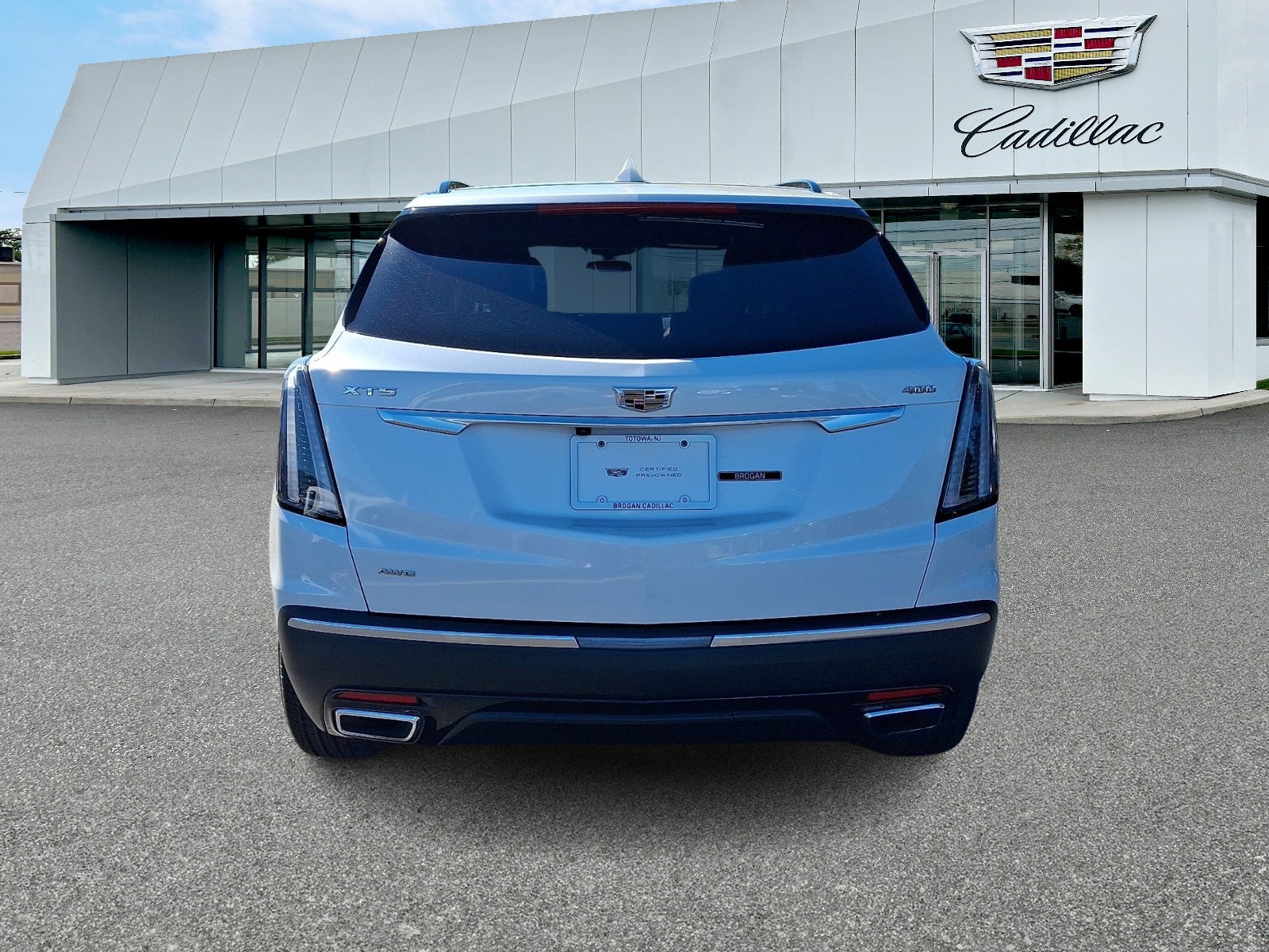 2023 Cadillac XT5 AWD Sport