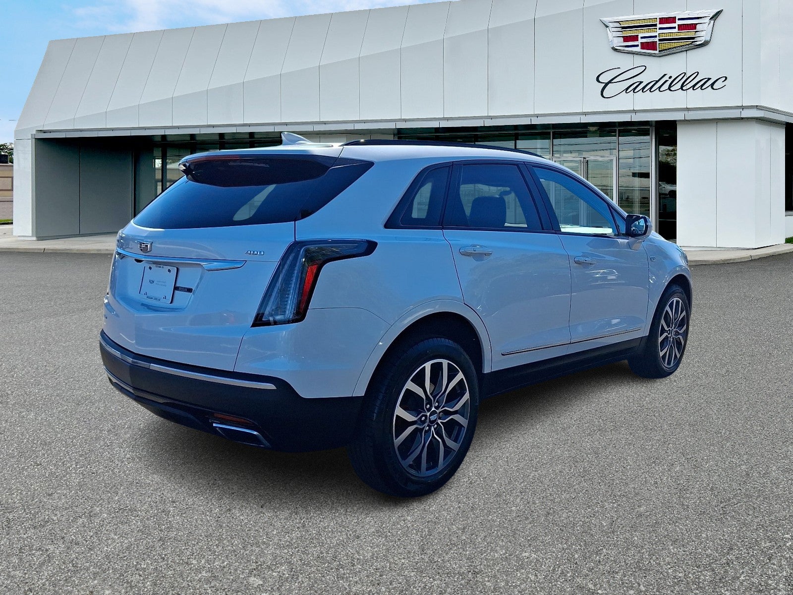 2023 Cadillac XT5 AWD Sport