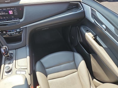 2023 Cadillac XT5 Sport