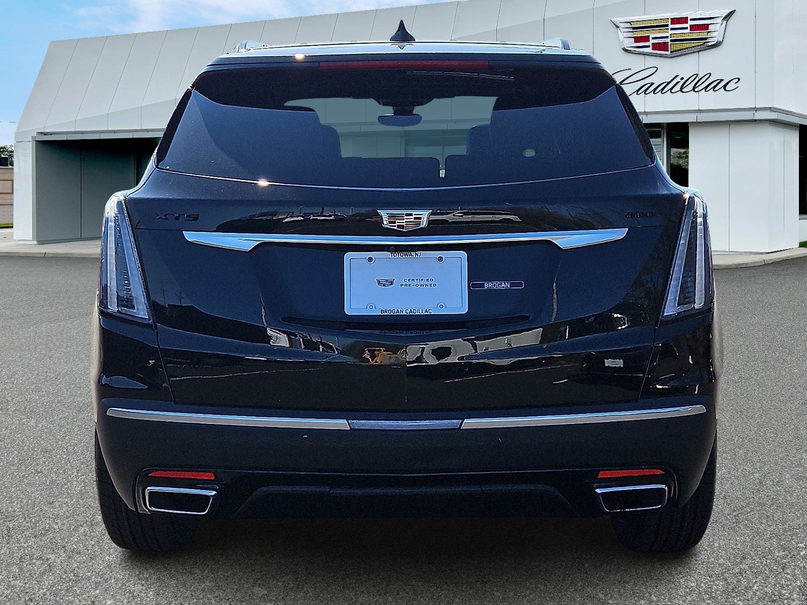 2023 Cadillac XT5 Sport
