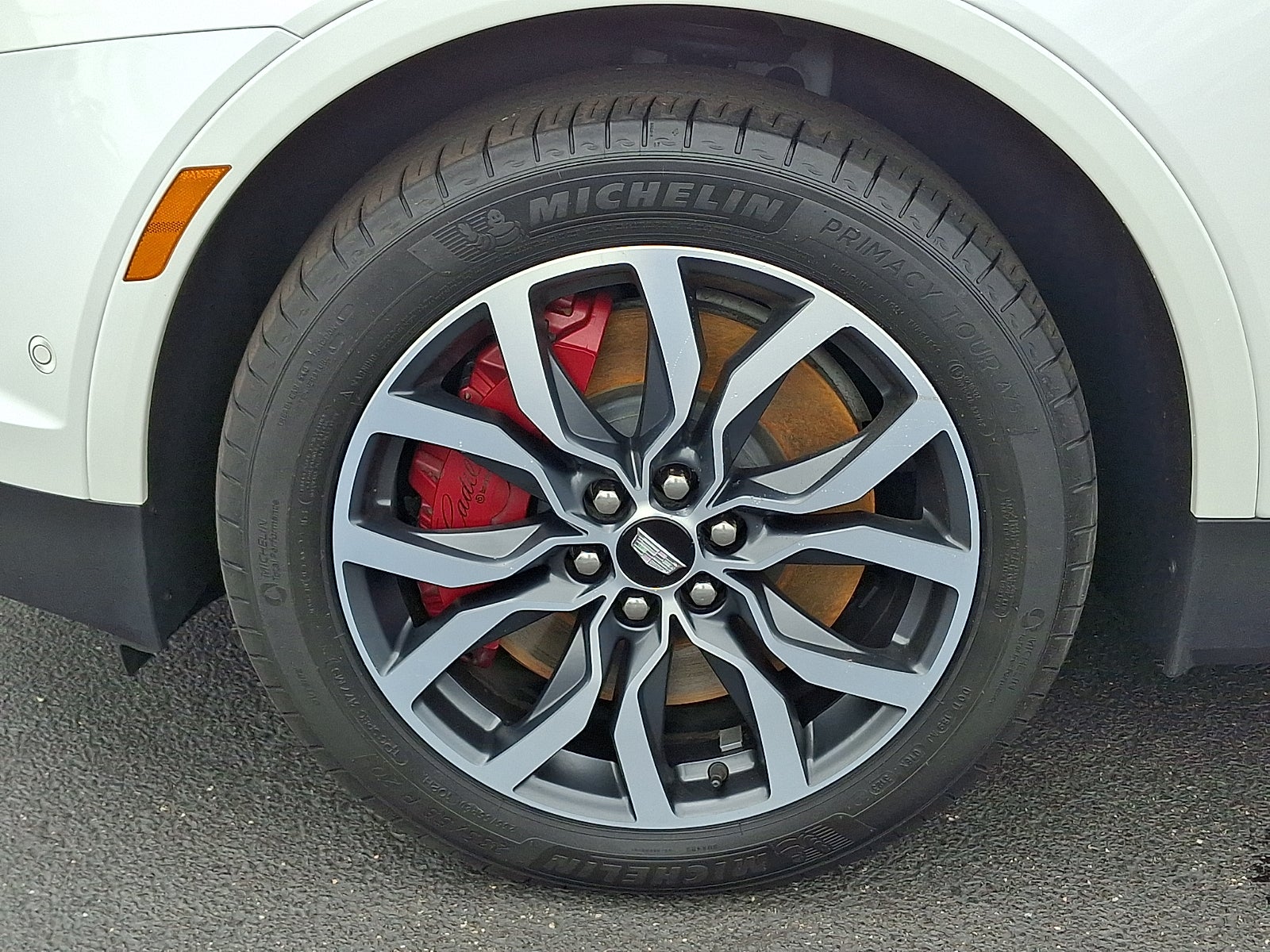 2024 Cadillac XT5 Sport
