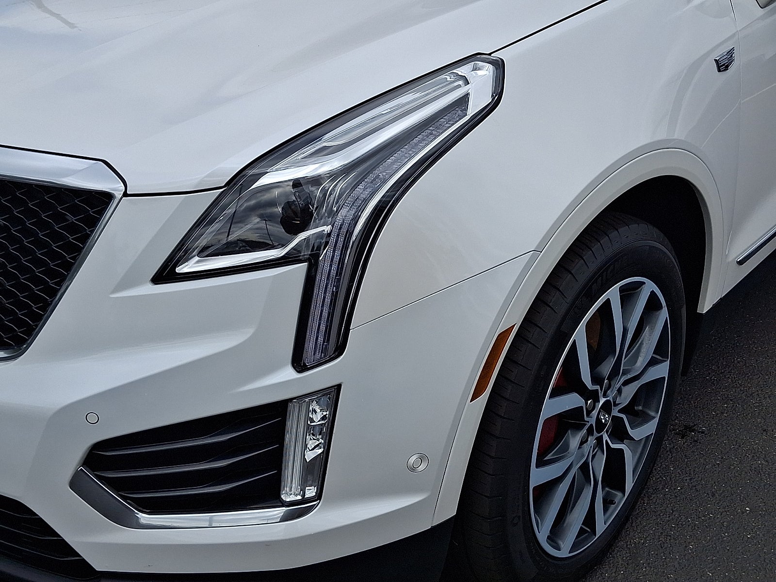 2024 Cadillac XT5 Sport