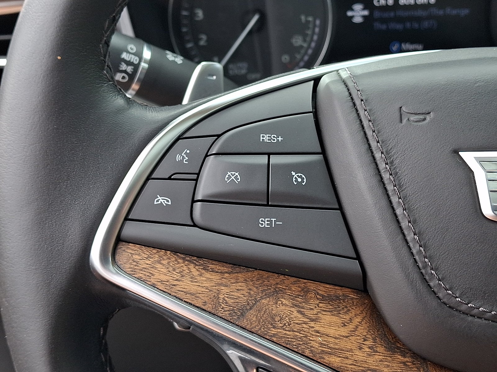 2024 Cadillac XT5 Sport